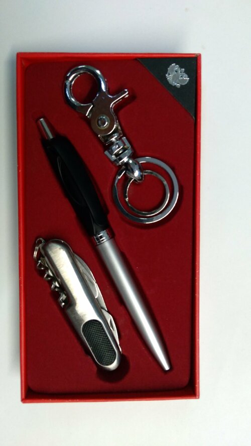 Сувениры подарочный набор ручка, брелок, нож